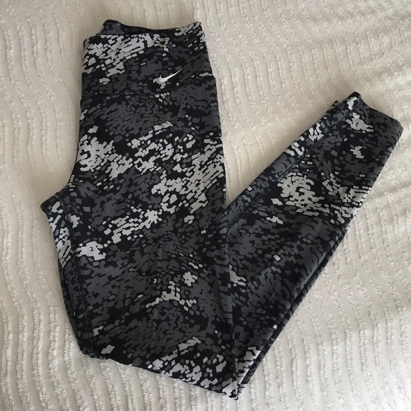 Nike Pants - Nike Dri-fit Leggings